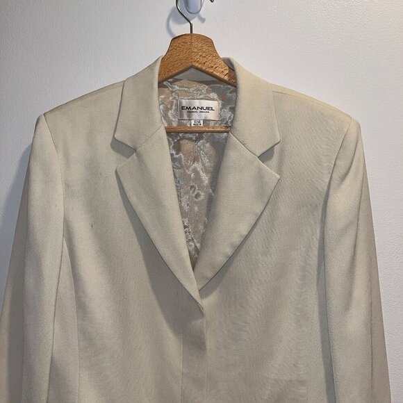 Emanuel Ungaro Beige Womens Blazer Size 12/46 Polyester & Polyurethane Made In K - Picture 2 of 8